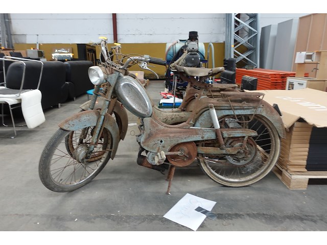 Mobelette peugot - afbeelding 1 van  8