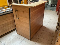 Mobiel houten ontvangstmeubel - afbeelding 2 van  5