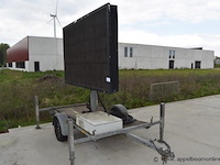 Mobiel led scherm, werking niet gekend - afbeelding 1 van  1