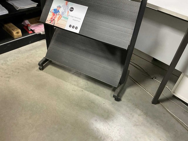 Mobiel metalen folderrek - afbeelding 3 van  3
