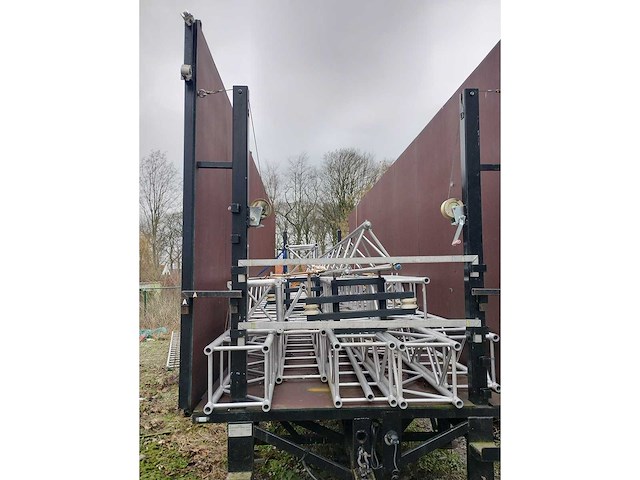 Mobiel podium - 10 x7 - podiumdeel - afbeelding 7 van  8