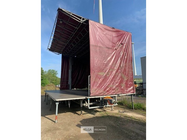Mobiel podiumwagen - afbeelding 12 van  20