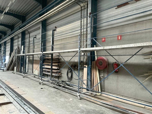 Mobiel profielstalen gelast werkplatform (2x) - afbeelding 1 van  6