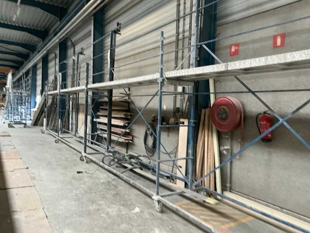 Mobiel profielstalen gelast werkplatform (2x) - afbeelding 3 van  6