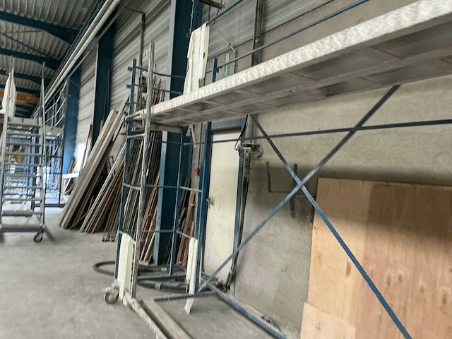 Mobiel profielstalen gelast werkplatform (2x) - afbeelding 6 van  6