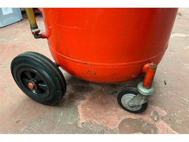 Mobiele afvalolieafzuiger - afbeelding 4 van  4