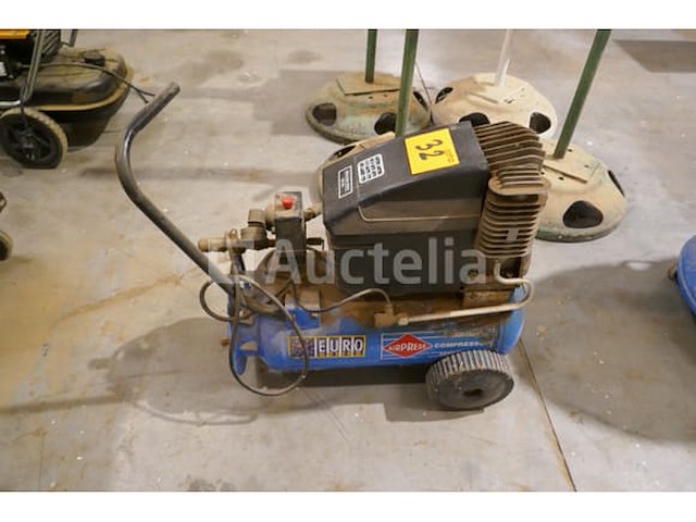 Mobiele compressor airpress - afbeelding 1 van  4
