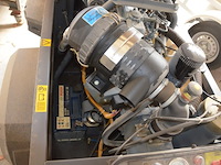 Mobiele compressor atlas copco xas37 ca. 158 uur zo goed als nieuw - afbeelding 10 van  16