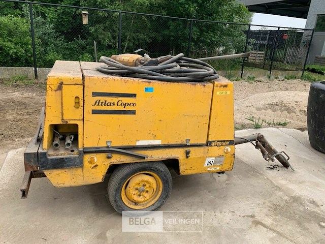 Mobiele compressor met zware breekhamer - afbeelding 1 van  7