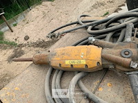 Mobiele compressor met zware breekhamer - afbeelding 2 van  7