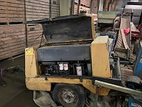 Mobiele / constructie luchtcompressor - afbeelding 1 van  8
