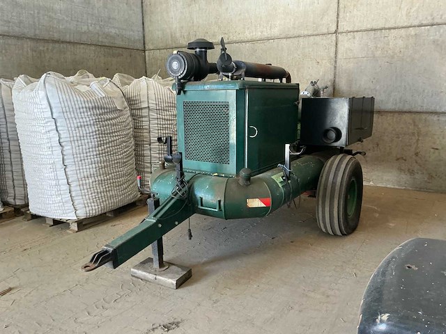Mobiele diesel aangedreven irrigatiepomp beregeningspomp - afbeelding 1 van  39