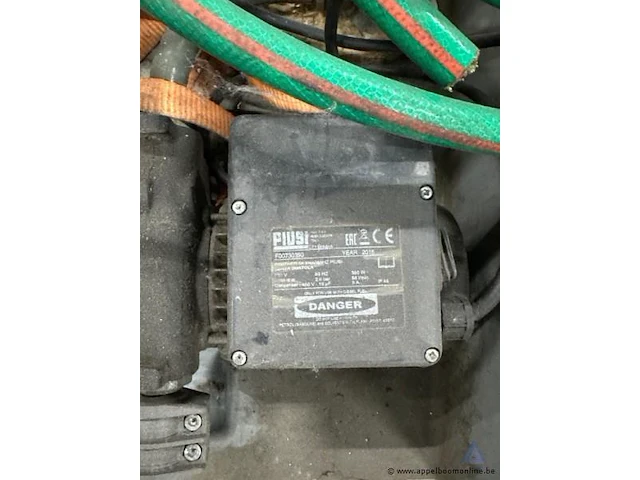Mobiele dieseltank met pomp, 230 v, 0,5 kw, piusi, bouwjaar 2015, serienummer f00730390. werking niet gekend. - afbeelding 1 van  2