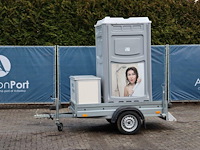 Mobiele douchecabine op aanhangwagen met boiler - afbeelding 1 van  1