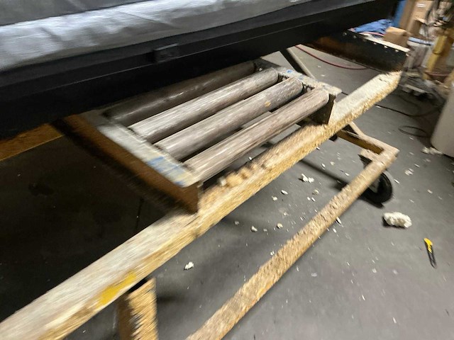 Mobiele draaitafel met rollerbanen - afbeelding 6 van  8