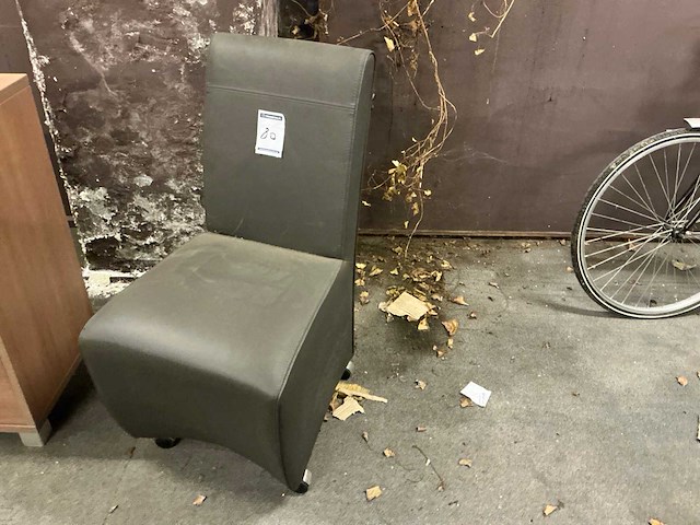 Mobiele eetkamerstoel - afbeelding 2 van  3