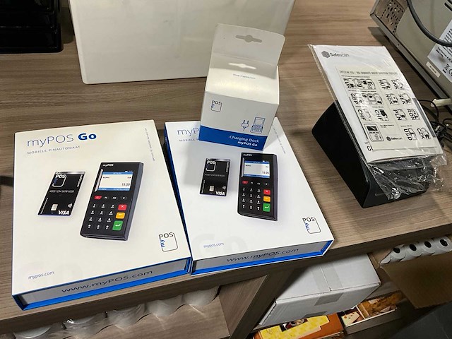 Mobiele en vaste pinautomaat + scannen biljetten pos kassa (3x) - afbeelding 1 van  3