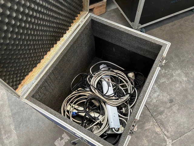 Mobiele flightcase (2x) - afbeelding 2 van  10