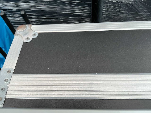 Mobiele flightcase meubel - afbeelding 3 van  3