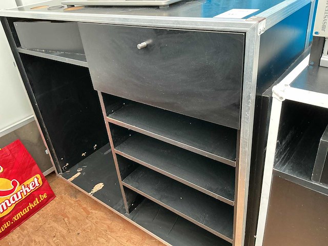 Mobiele flightcase meubel - afbeelding 1 van  2