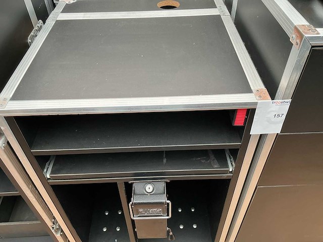 Mobiele flightcase meubel - afbeelding 2 van  2