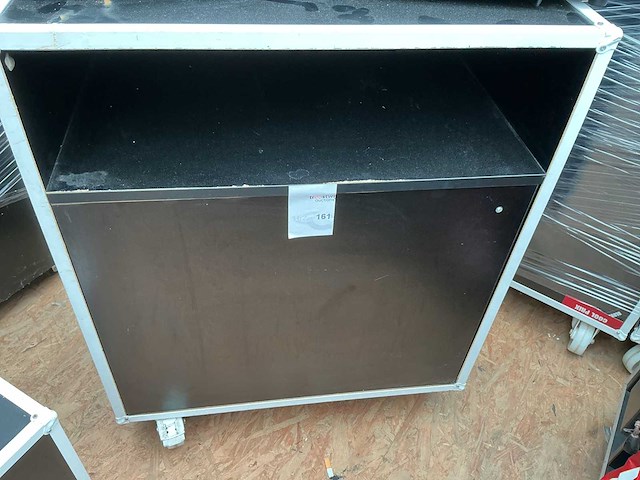 Mobiele flightcase meubel - afbeelding 1 van  2