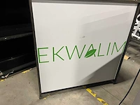 Mobiele houten presentatiemeubels van 100 × 100 cm (2x) - afbeelding 3 van  10