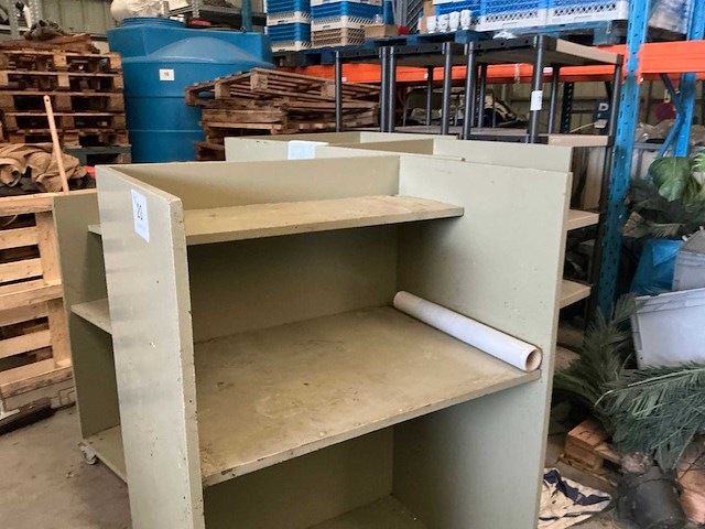 Mobiele houten werk-/opbergwagen (4x) - afbeelding 2 van  4