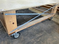 Mobiele houten werktafel - afbeelding 7 van  9