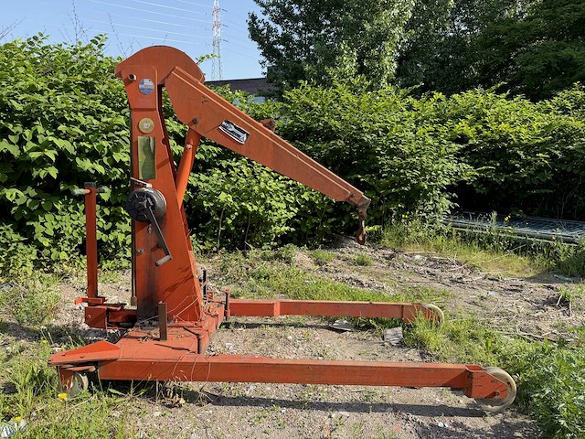 Mobiele hydraulische werkplaatskraan - afbeelding 1 van  6