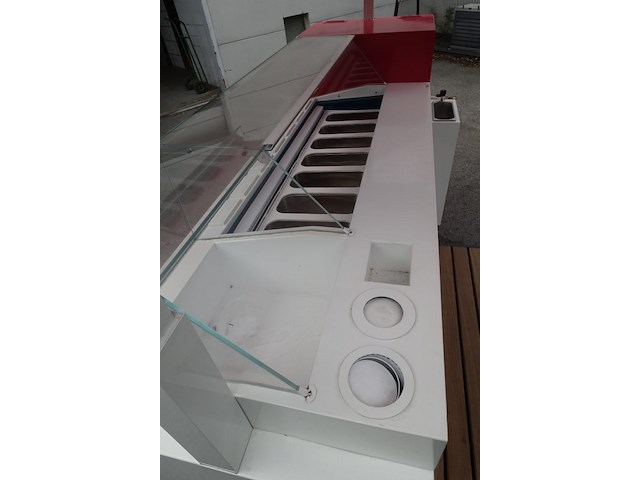 Mobiele ijstoonbank - afbeelding 8 van  12