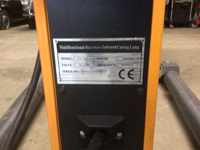 Mobiele infrarooddroger voor carrosseriewerk - afbeelding 5 van  6