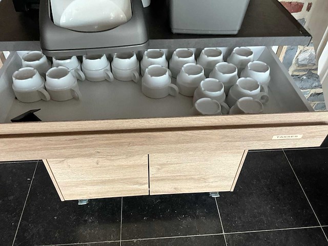 Mobiele kast (3x) - afbeelding 3 van  9