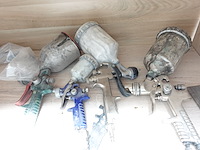 Mobiele kast & bureau samen met inhoud - afbeelding 5 van  12