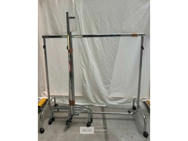 Mobiele kledingrek (2x) - afbeelding 1 van  1