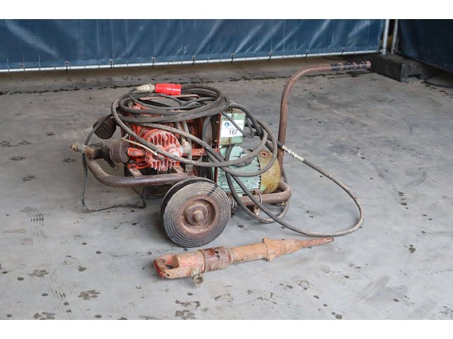 Mobiele luchtcompressor brown met pneumatische breekhamer - afbeelding 1 van  1