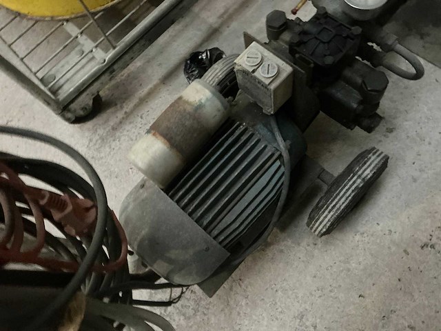 Mobiele luchtcompressor - afbeelding 5 van  6