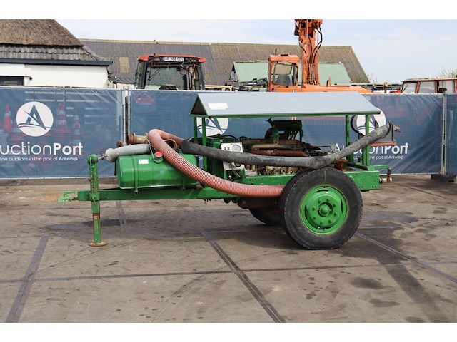 Mobiele mestpomp daf diesel - afbeelding 1 van  1