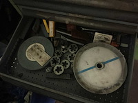Mobiele metalen ladenkast (2x) - afbeelding 2 van  10
