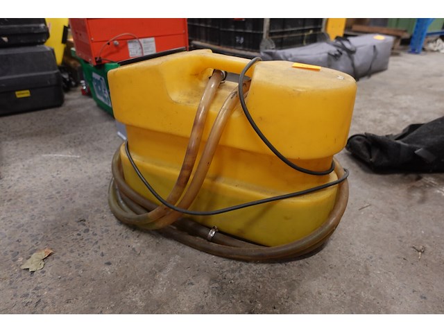Mobiele olietank - afbeelding 2 van  5