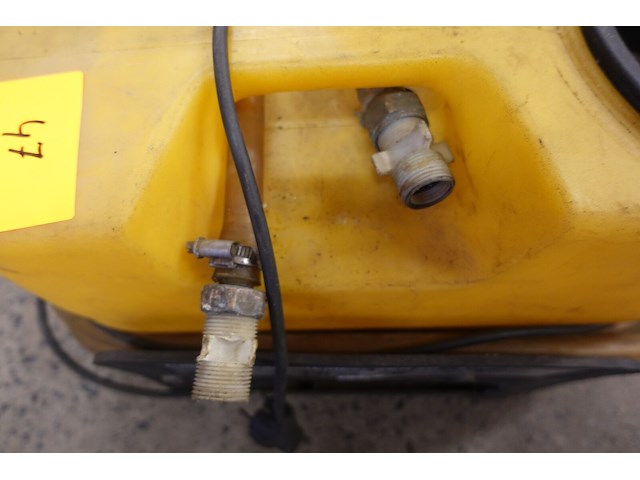 Mobiele olietank - afbeelding 4 van  5