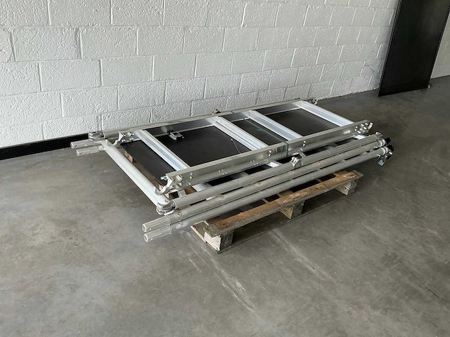 Mobiele plooisteiger - afbeelding 2 van  8