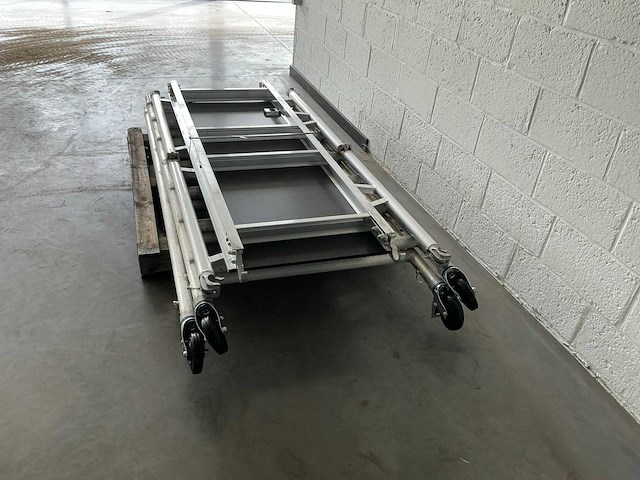 Mobiele plooisteiger - afbeelding 3 van  6