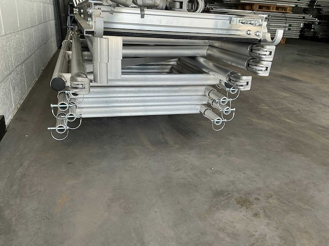 Mobiele plooisteiger - afbeelding 8 van  9