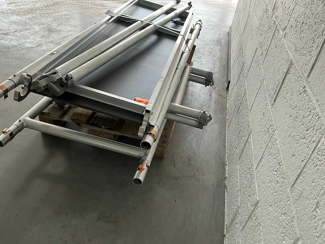 Mobiele plooisteiger - afbeelding 6 van  8