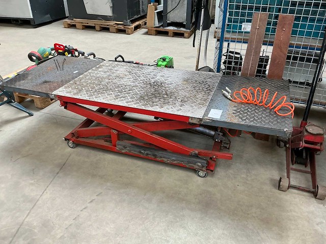 Mobiele pneumatische hefplateau - afbeelding 1 van  8