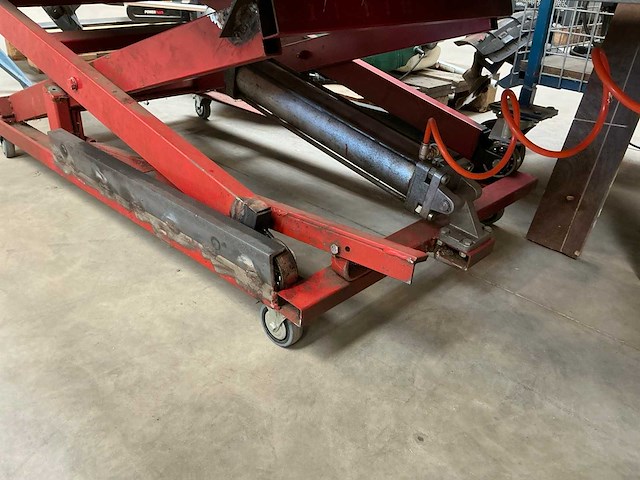 Mobiele pneumatische hefplateau - afbeelding 3 van  8