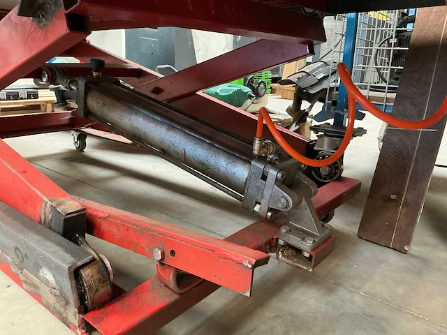 Mobiele pneumatische hefplateau - afbeelding 5 van  8