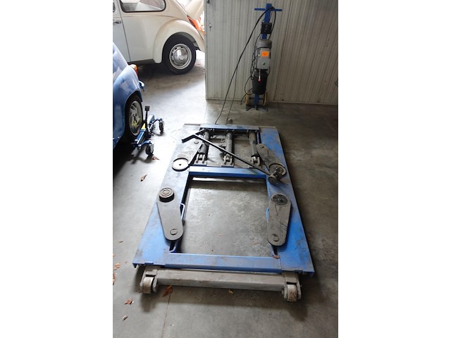 Mobiele poetsbrug - afbeelding 1 van  6