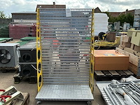 Mobiele presentatie rek (2x) - afbeelding 1 van  2